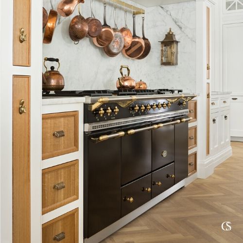 What makes the best kitchen cabinetry design? Is it material? Color? Hardware? We know it's a combination of all those things combined in the overall thoughtful design that will create usable workspace, storage, as well as beauty in your kitchen.