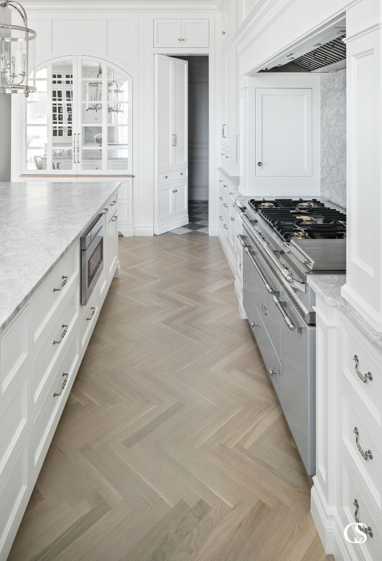 The the arch in the back of this custom kitchen cabinet design? It's special touches like this that you can't get with "off the rack" cabinetry.