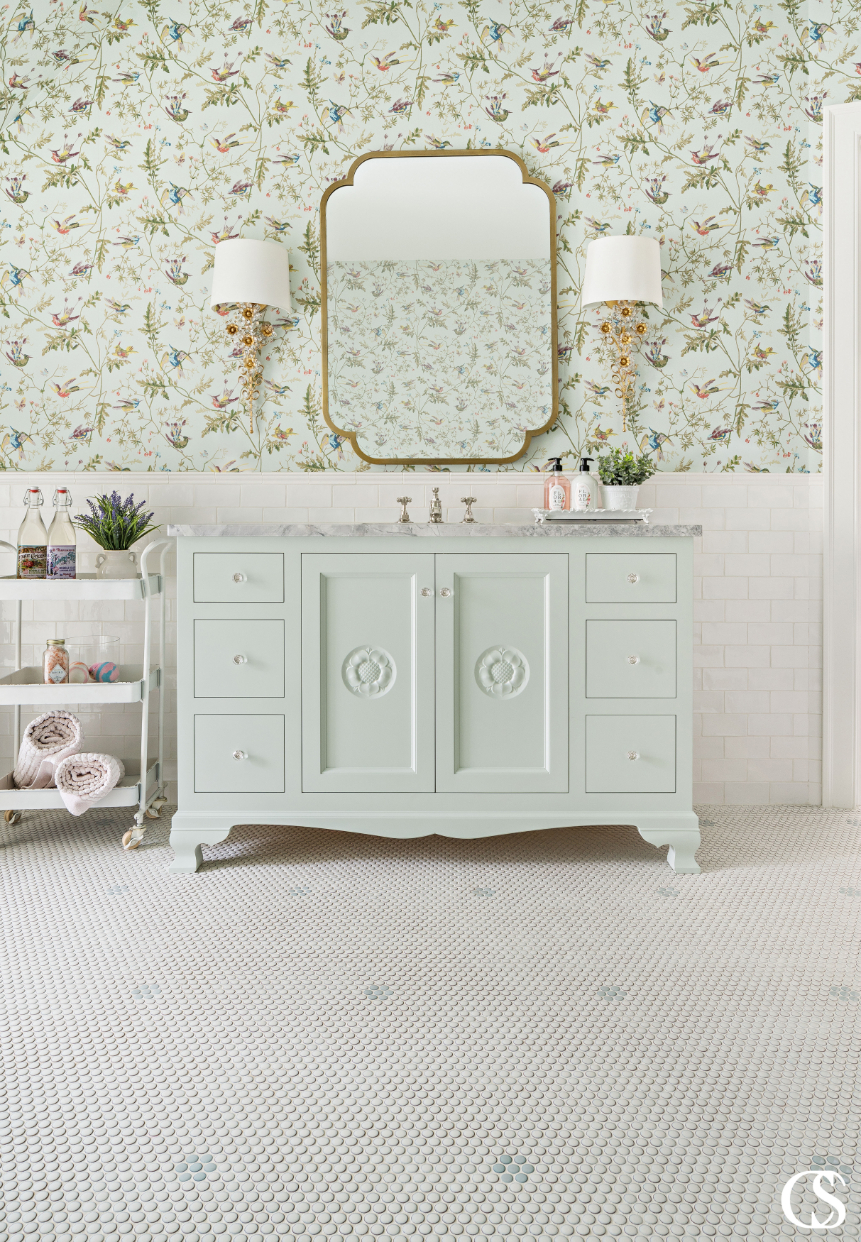 Our favorite green paint colors for the bathroom are often equally as gentle as the blues.