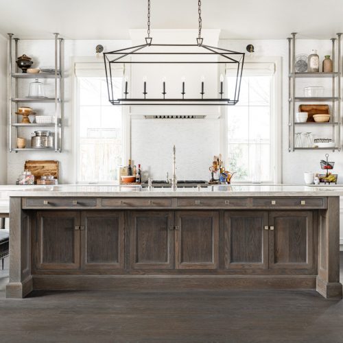 Bespoke details like paneled appliances, drip trays, and fully inset cabinetry are just a few of the delights you can expect when you work with our team of the best cabinet makers in Weber county.