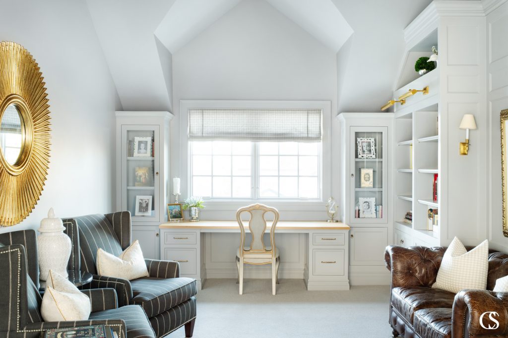 Which Benjamin Moore paint colors are right for your home? Take a look at what I think are the Benjamin Moore best paint colors, and get some inspiration for your next project.