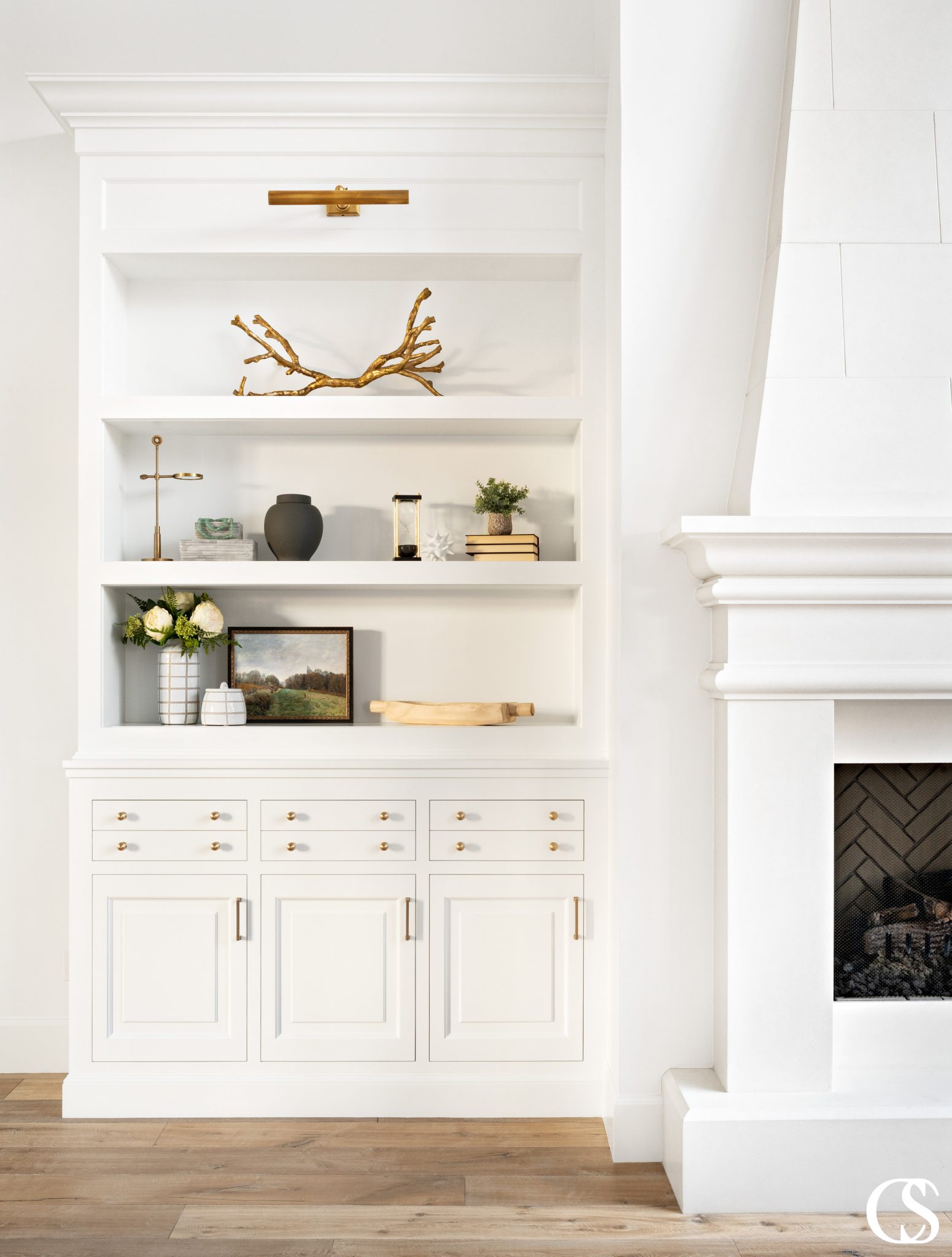 The Many Benefits of Built-In Bookshelves - Christopher Scott Cabinetry