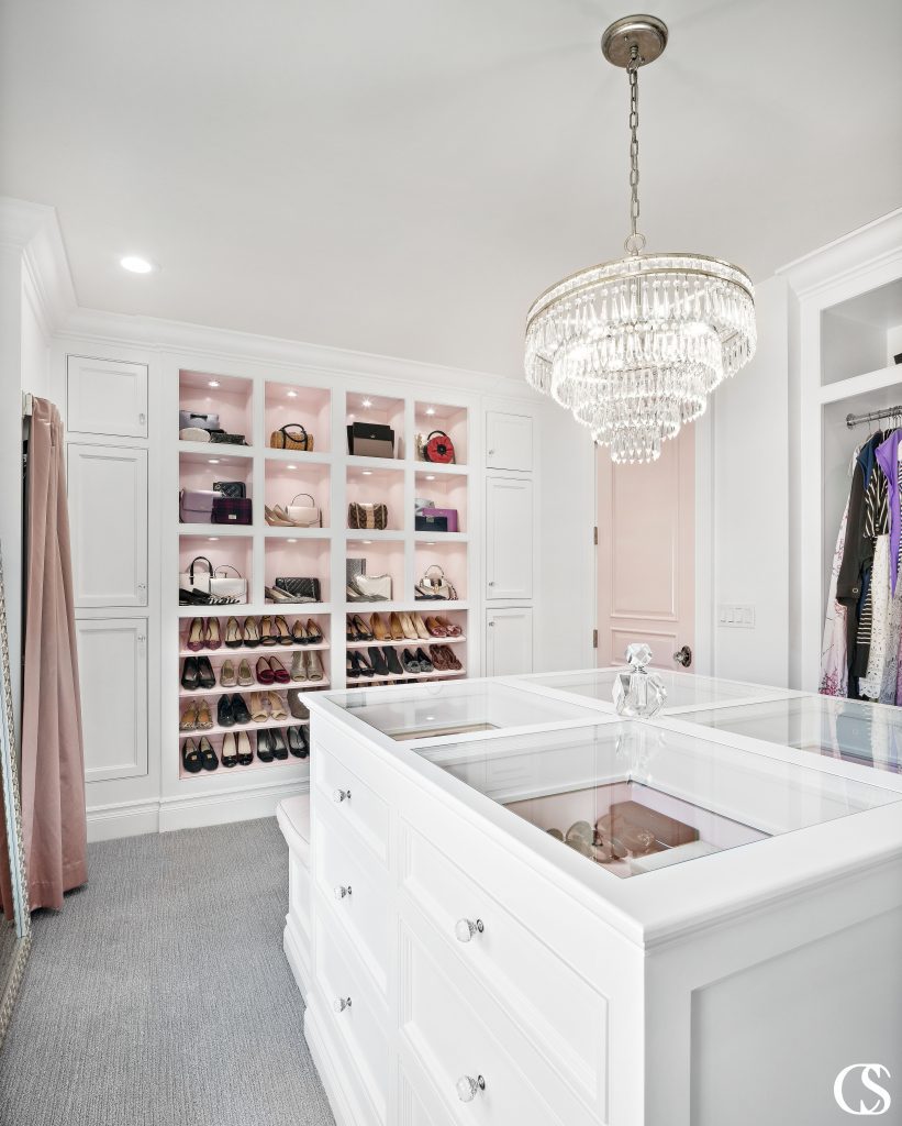 Custom built in cabinets in your closet give you the chance to display all your shoes, purses, and other accessories in a perfectly organized and beautiful way.